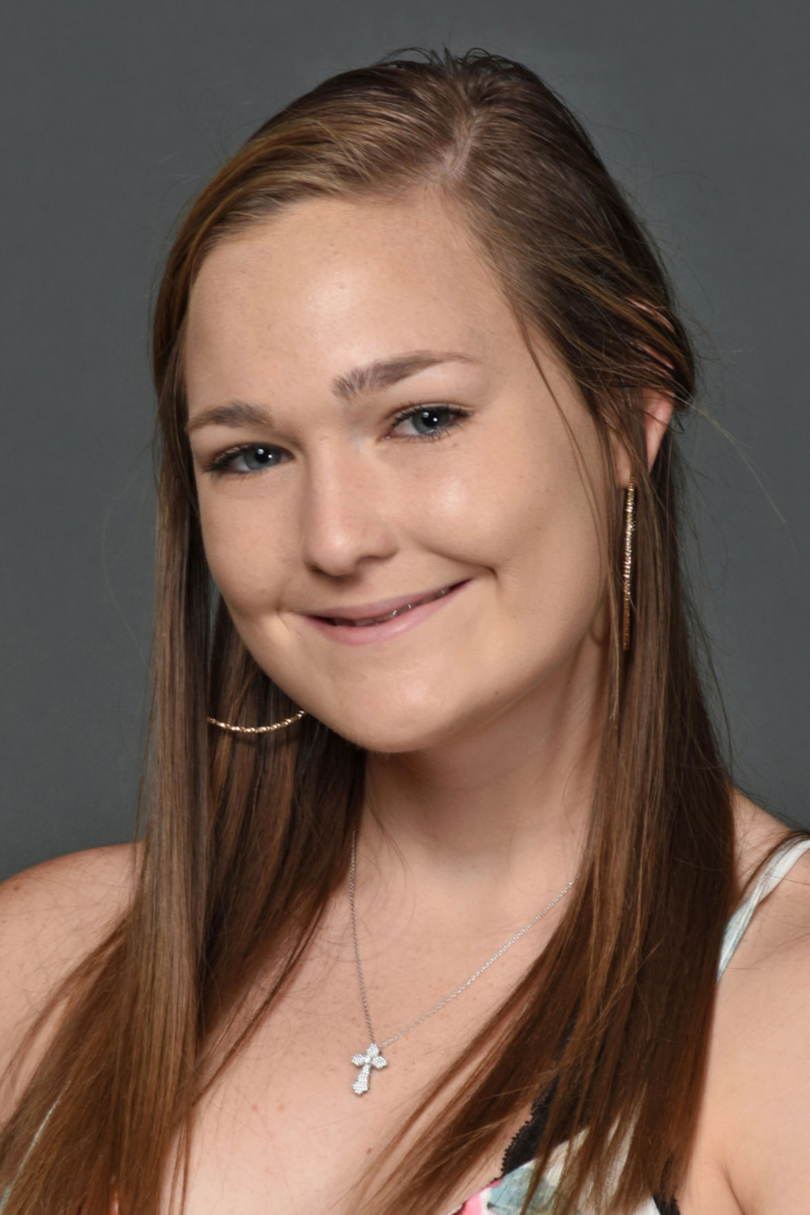 3 Savannah Carter b